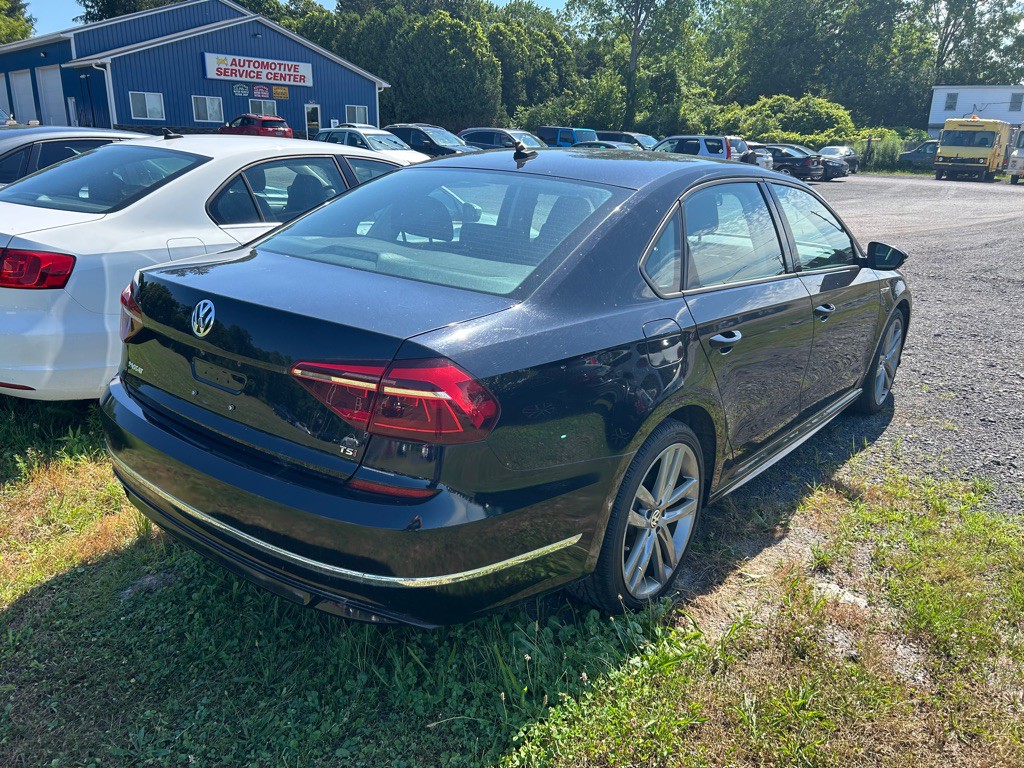 2018 Volkswagen Passat Image 5