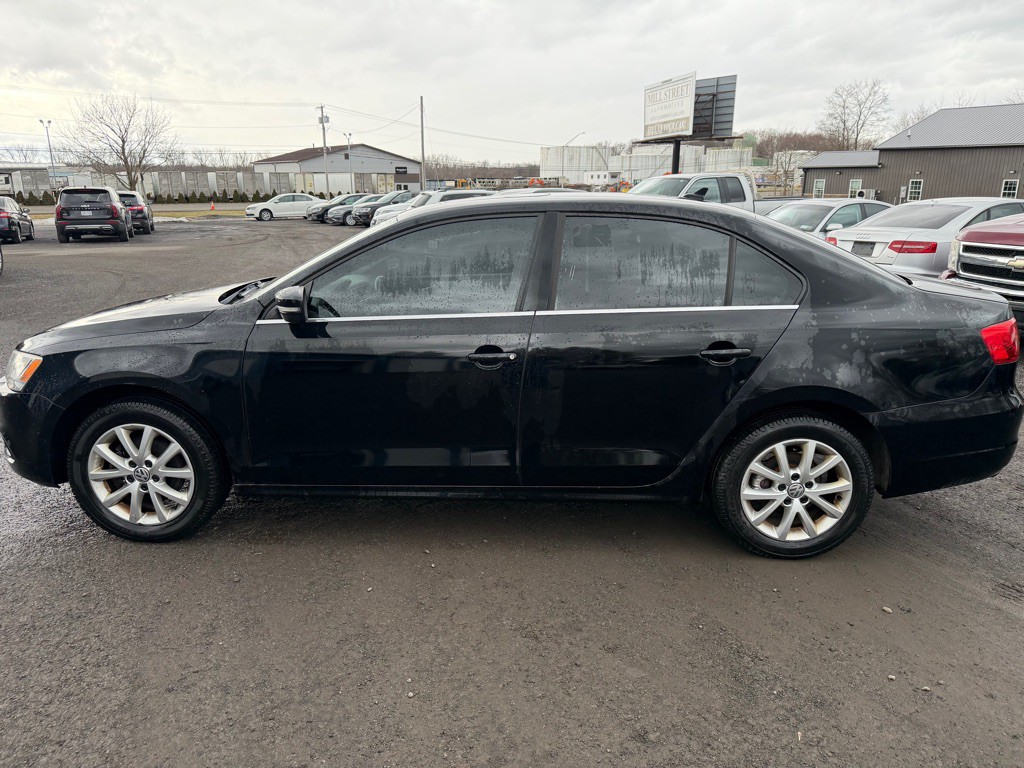 2013 Volkswagen Jetta Image 10