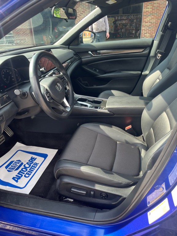 2022 Honda Accord Image 7