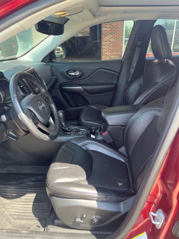 2019 Jeep Cherokee Image 7