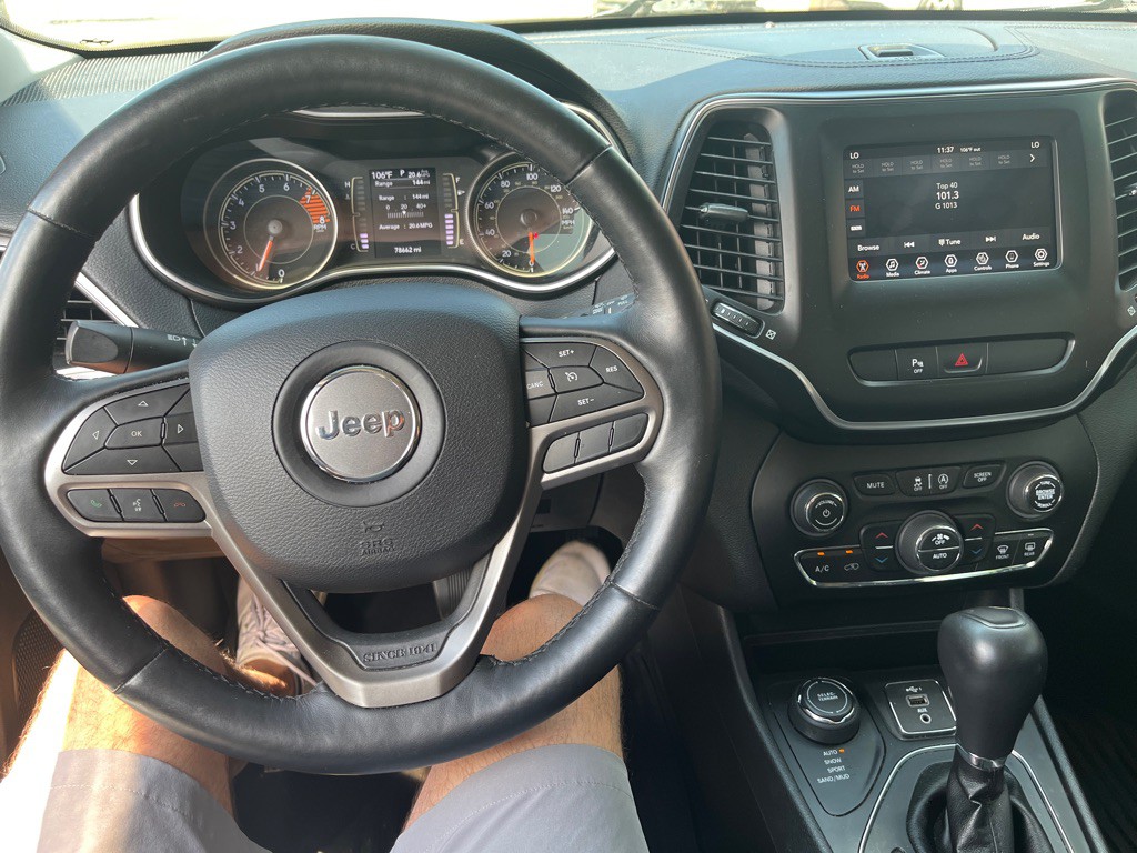 2019 Jeep Cherokee Image 10