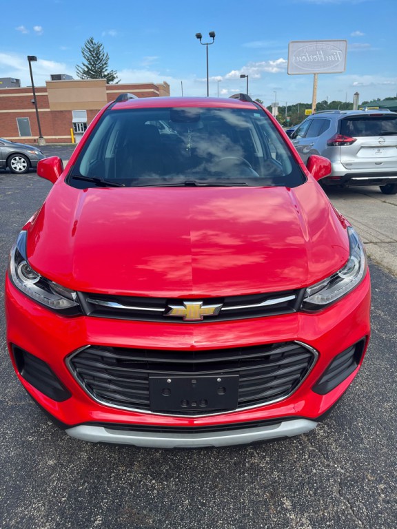 2020 Chevrolet Trax Image 2
