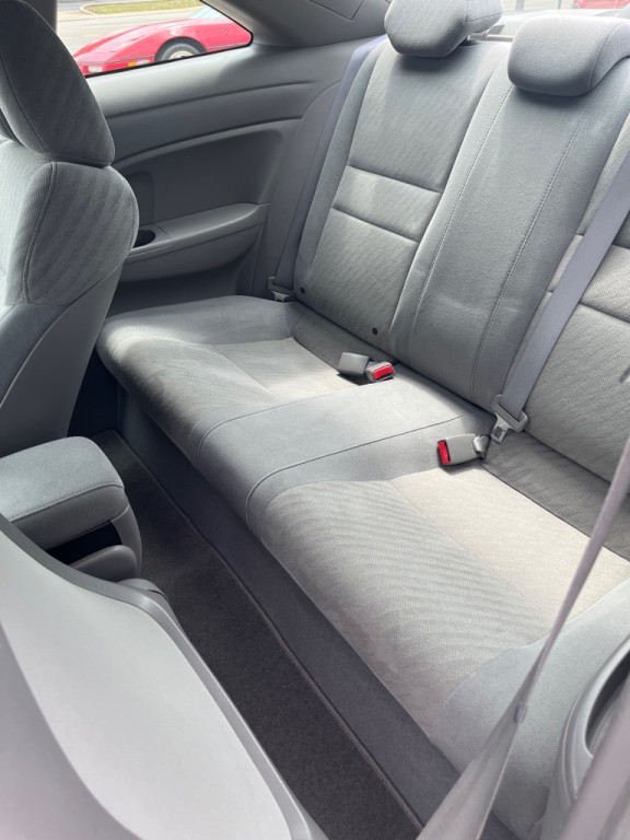 2011 Honda Civic Image 6