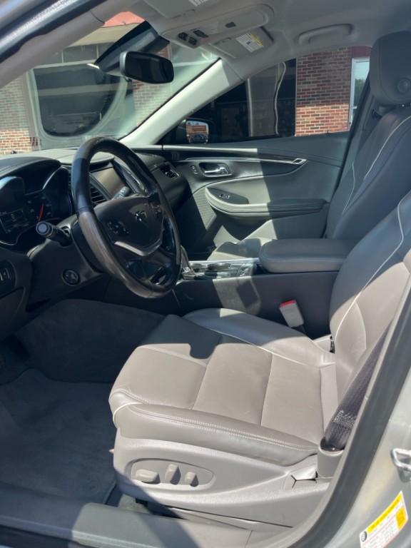 2016 Chevrolet Impala Image 6