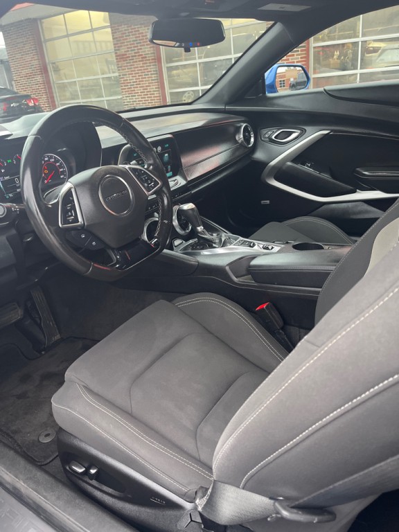 2018 Chevrolet Camaro Image 5