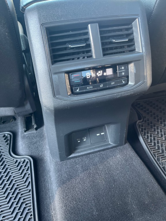 2022 Volkswagen Atlas Image 7