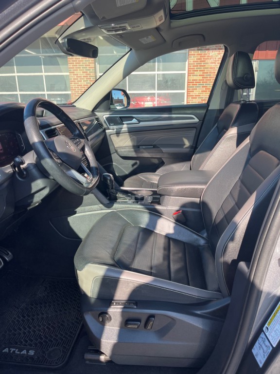 2022 Volkswagen Atlas Image 10