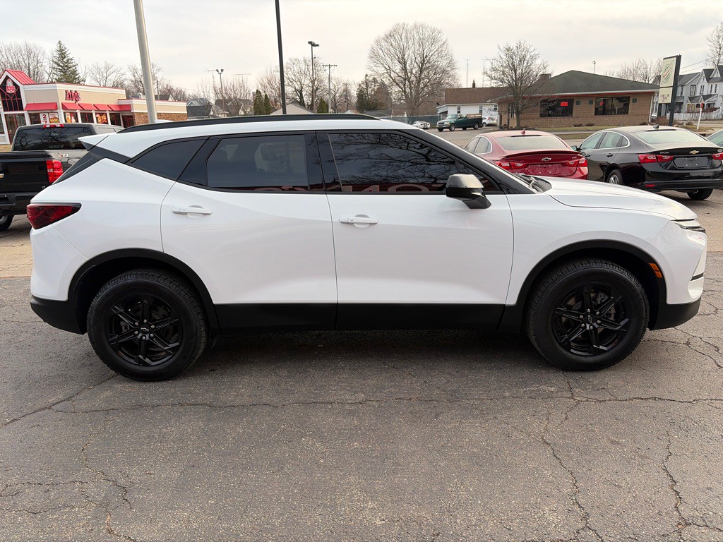 2023 Chevrolet Blazer Image 3