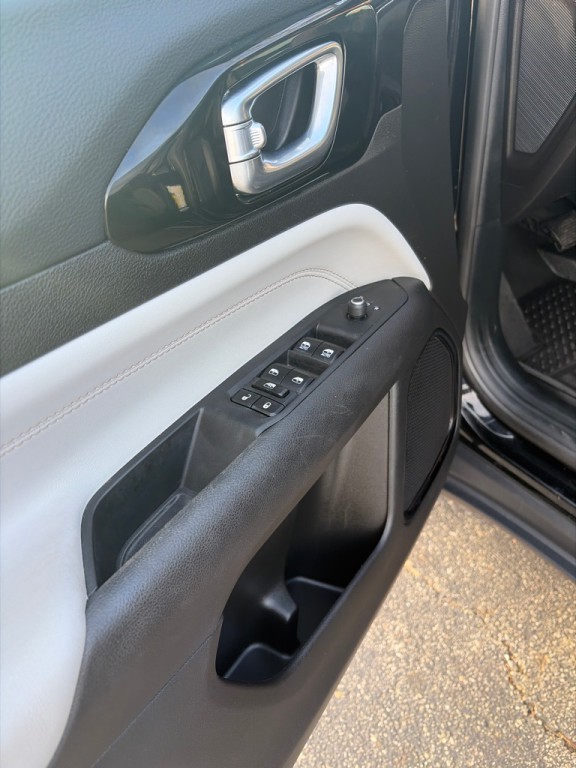 2024 Jeep Compass Image 8