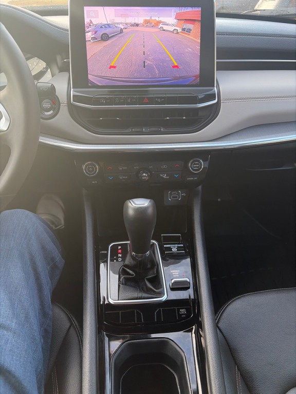 2024 Jeep Compass Image 9