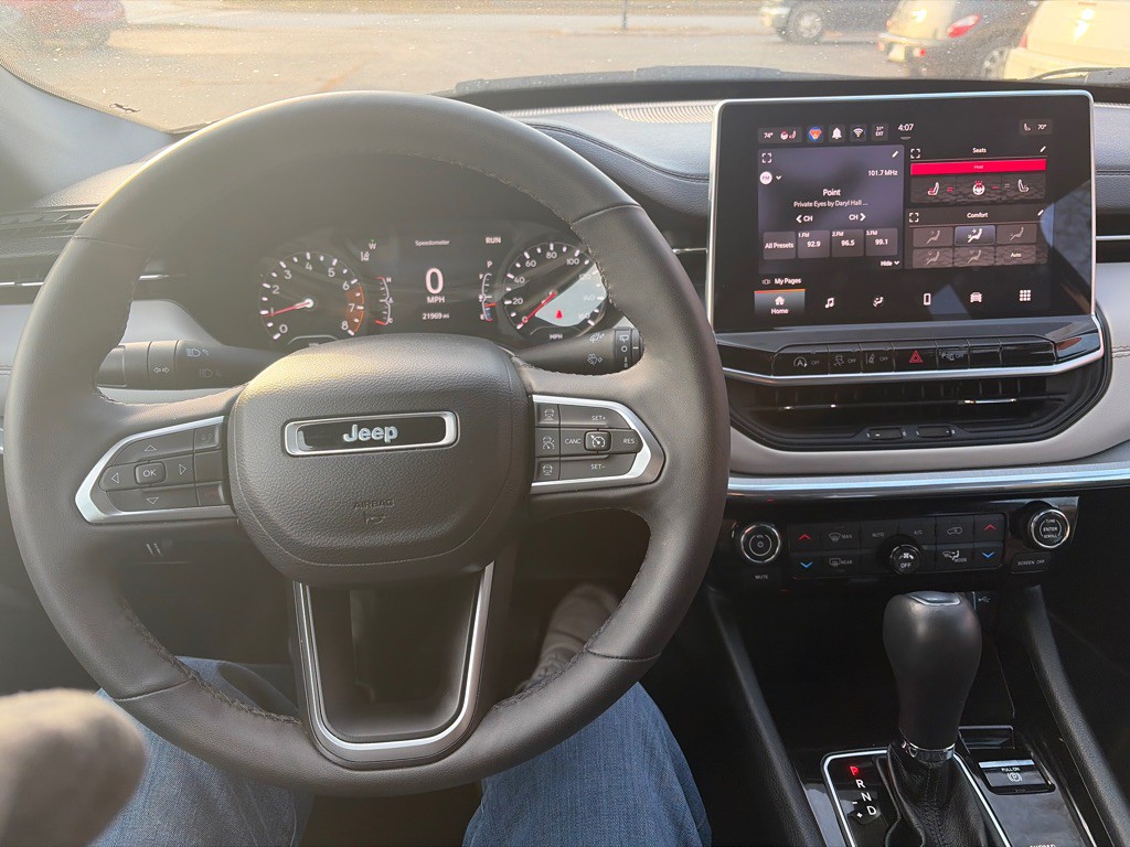 2024 Jeep Compass Image 10