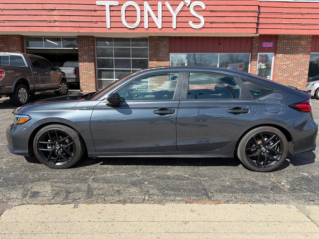 2025 Honda Civic Image 1