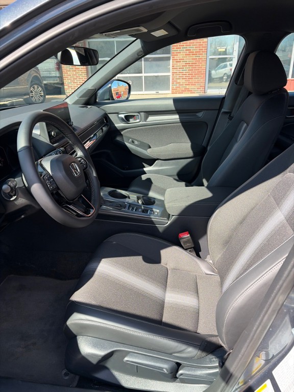 2025 Honda Civic Image 6