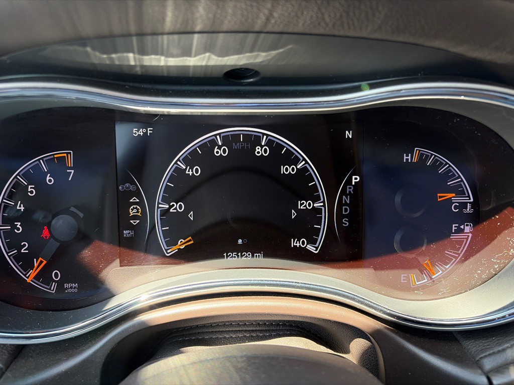 2014 Jeep Grand Cherokee Image 11
