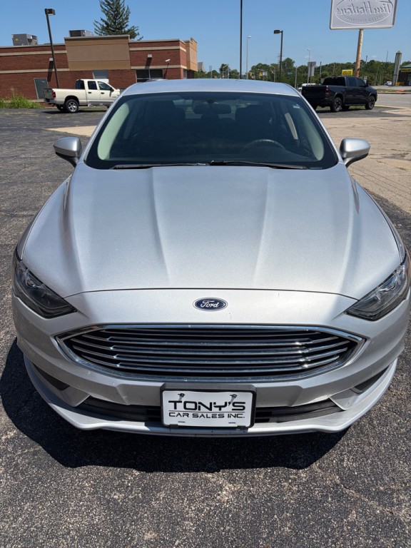 2017 Ford Fusion Image 2
