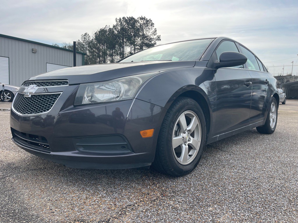 2014 Chevrolet Cruze Image 4
