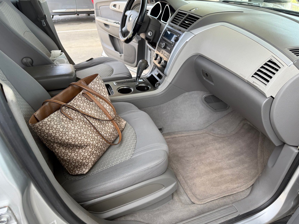 2009 Chevrolet Traverse Image 18