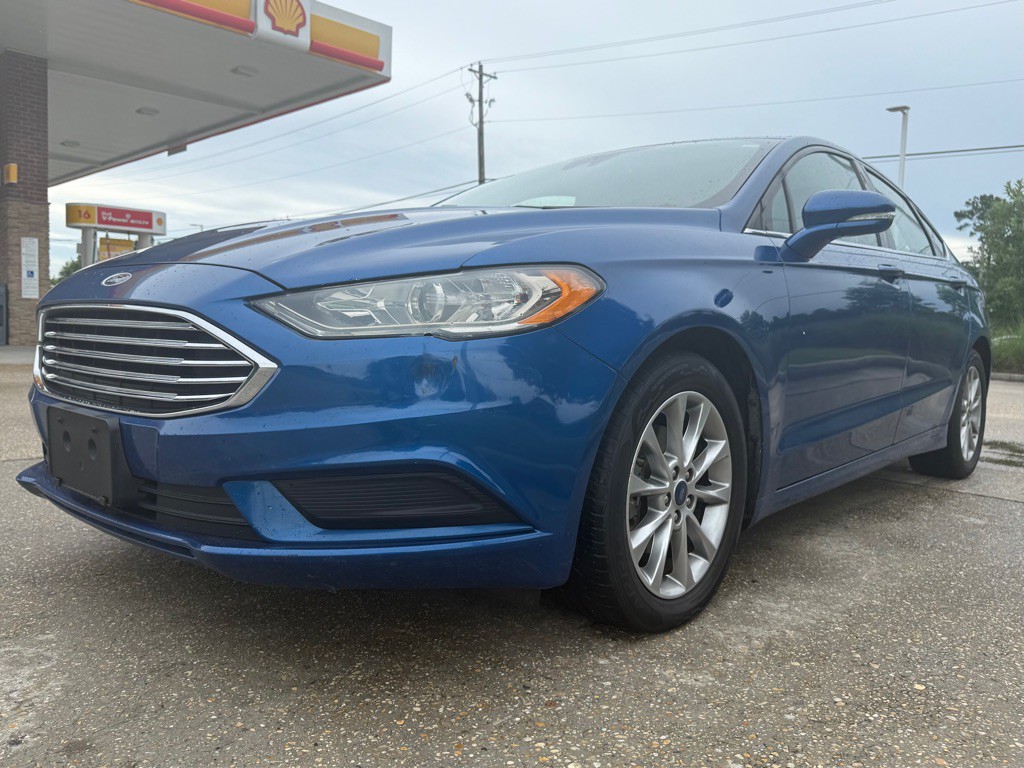 2017 Ford Fusion Image 12