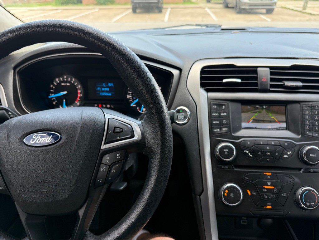 2017 Ford Fusion Image 11