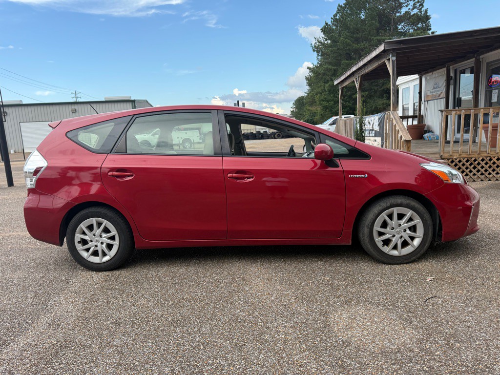 2014 Toyota Prius Image 9