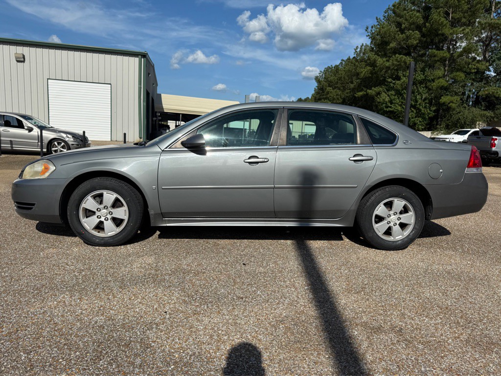 2009 Chevrolet Impala Image 3