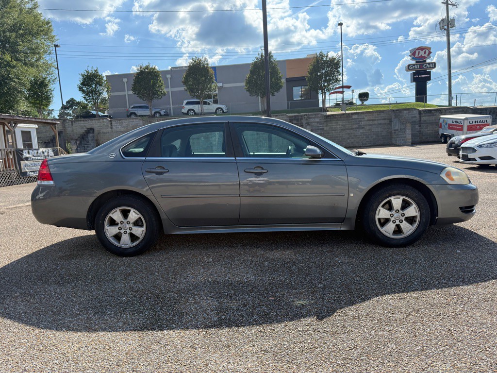 2009 Chevrolet Impala Image 4