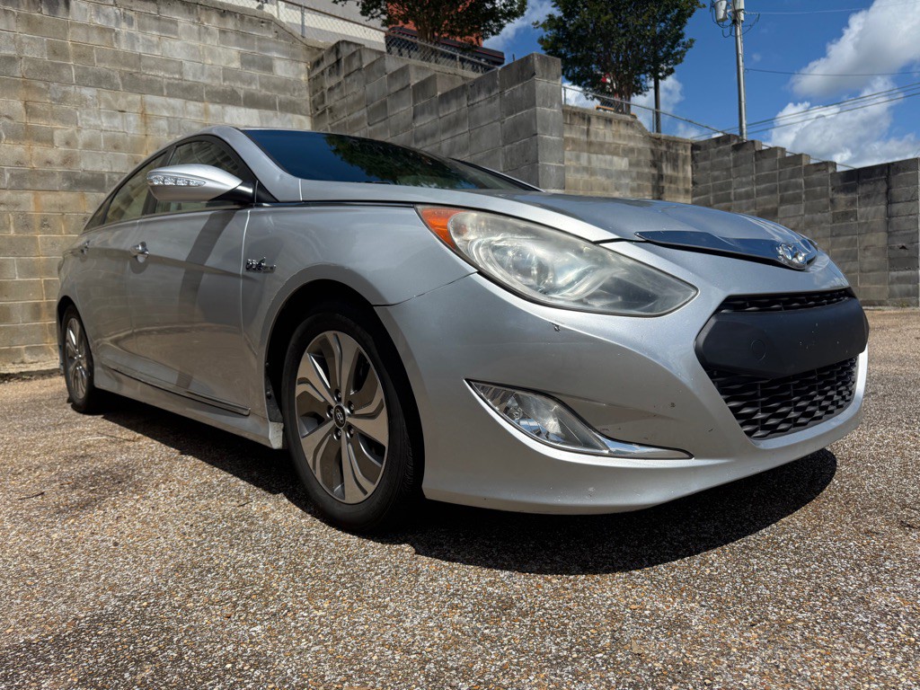 2013 Hyundai Sonata Image 3
