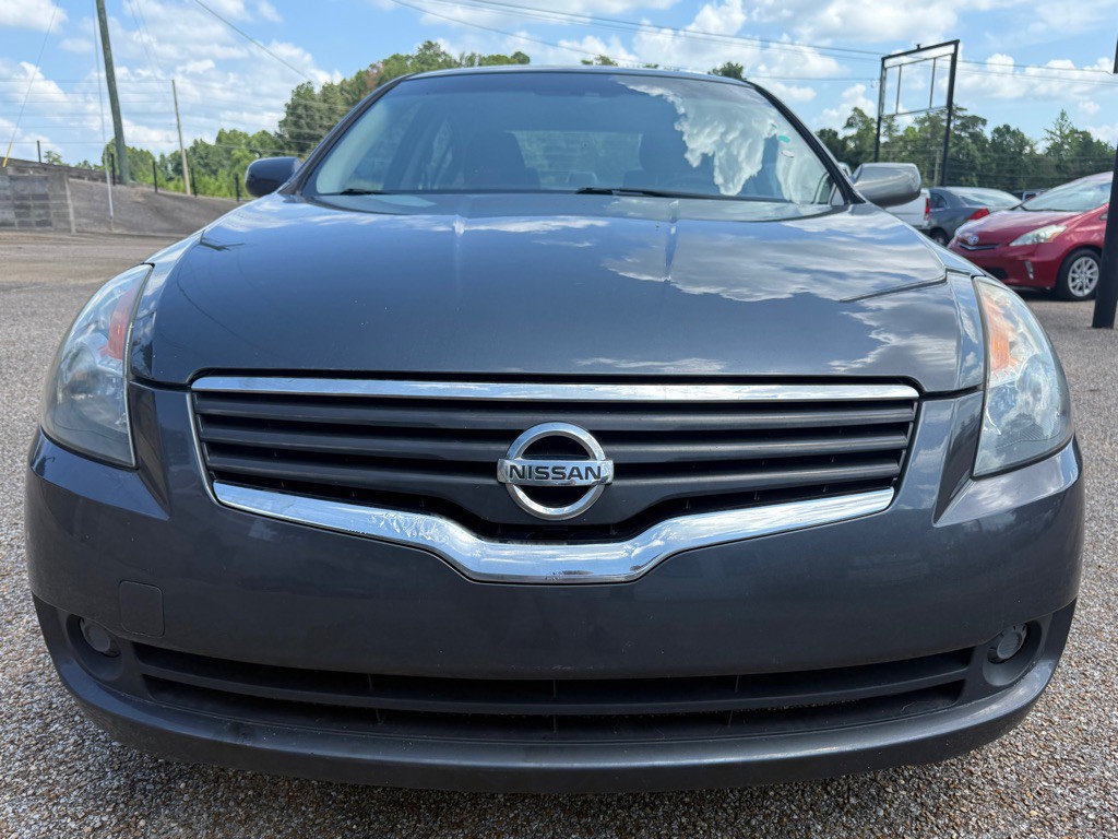2009 Nissan Altima Image 2