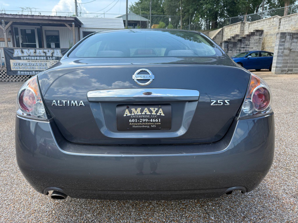 2009 Nissan Altima Image 4
