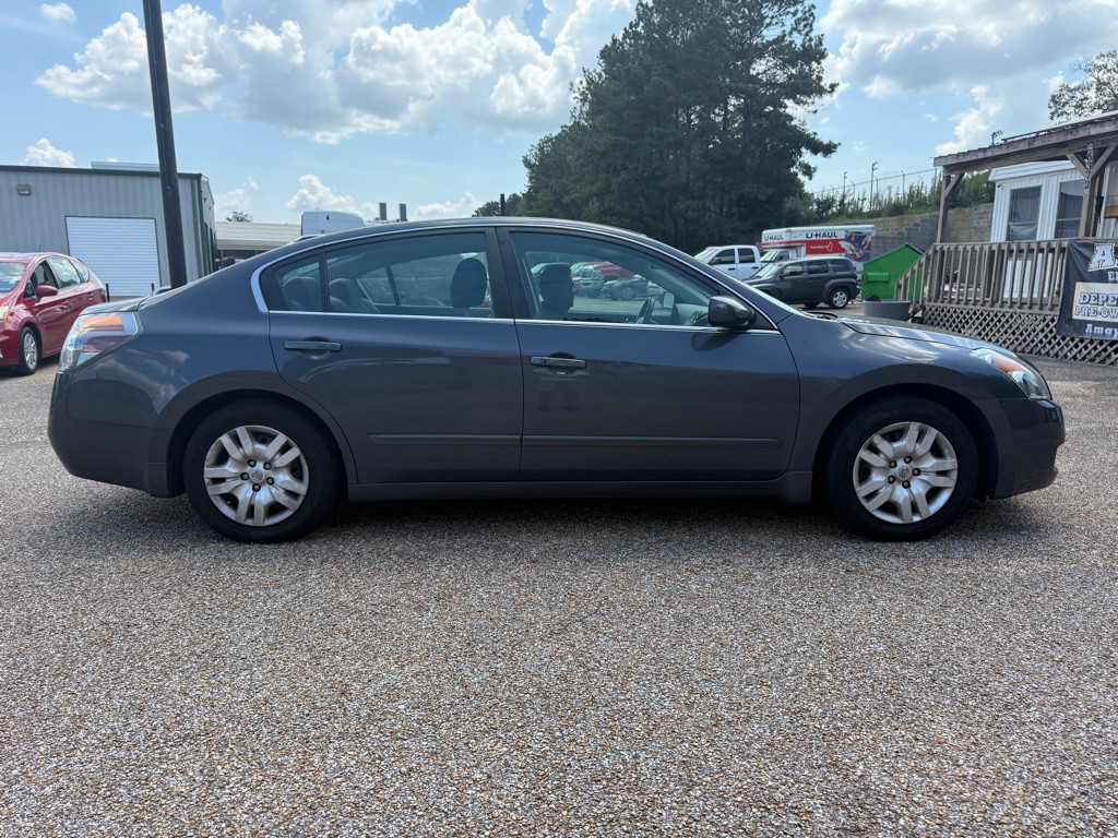2009 Nissan Altima Image 5