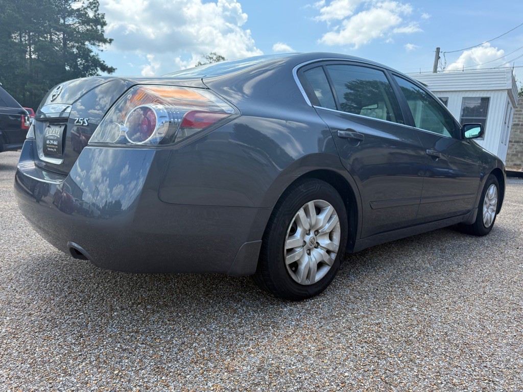 2009 Nissan Altima Image 6