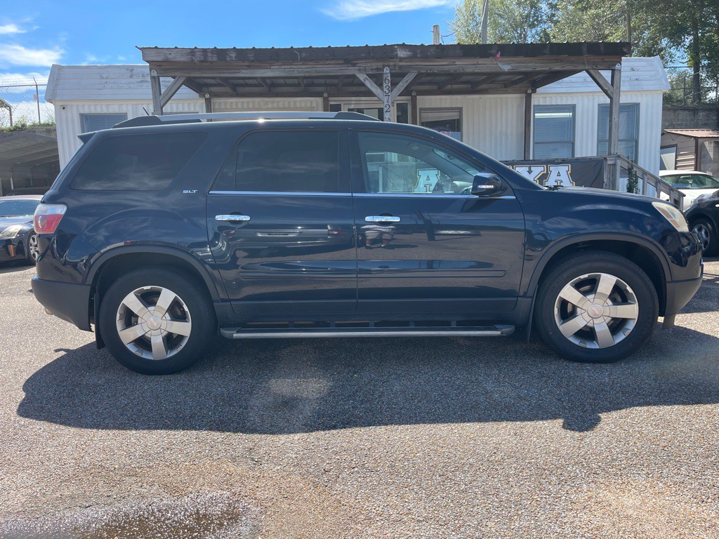 2011 GMC Acadia Image 13