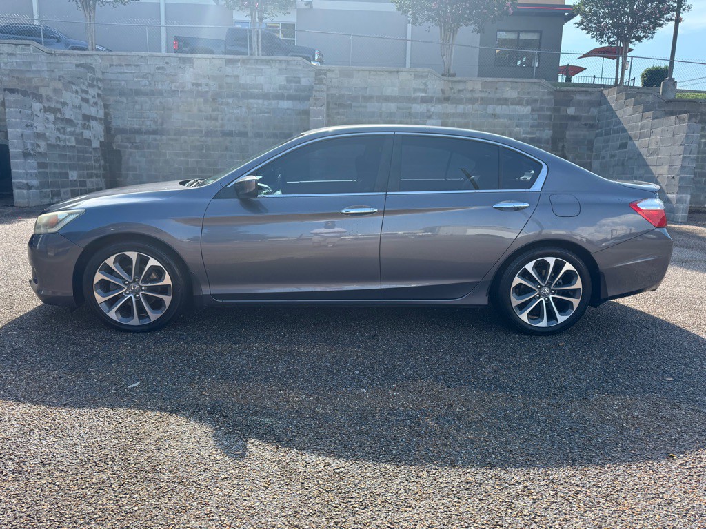 2015 Honda Accord Image 12