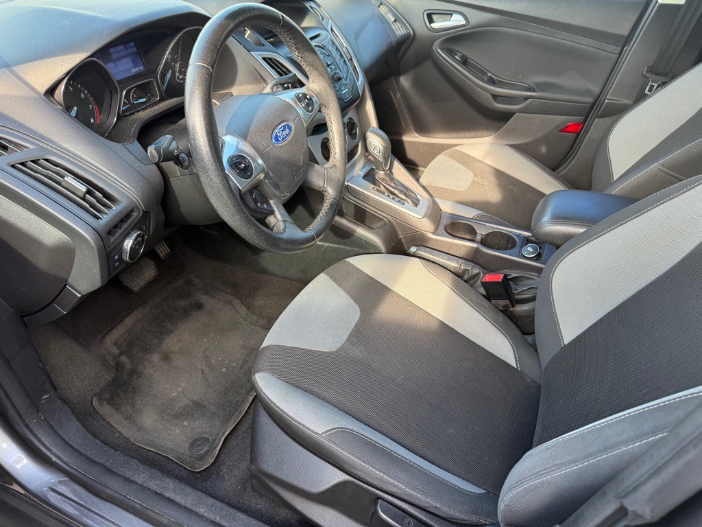 2014 Ford Focus Image 9