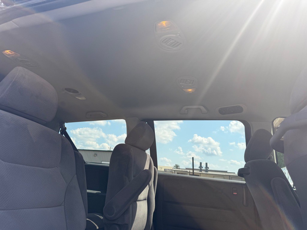 2007 Honda Odyssey Image 11