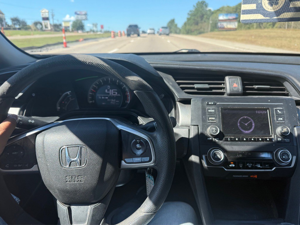 2017 Honda Civic Image 7