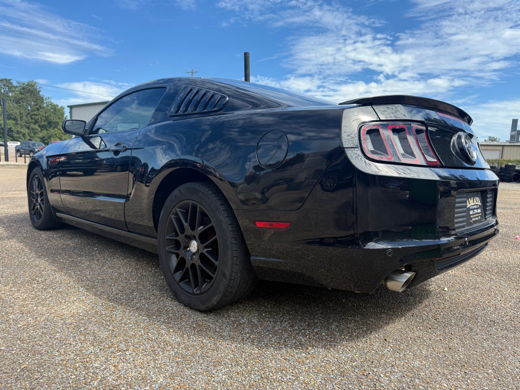 2014 Ford Mustang Image 8