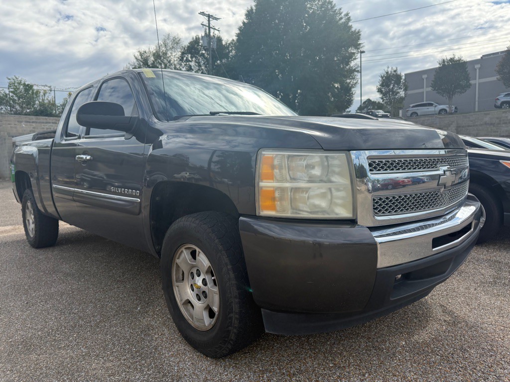 2010 Chevrolet Silverado 1500 Image 11