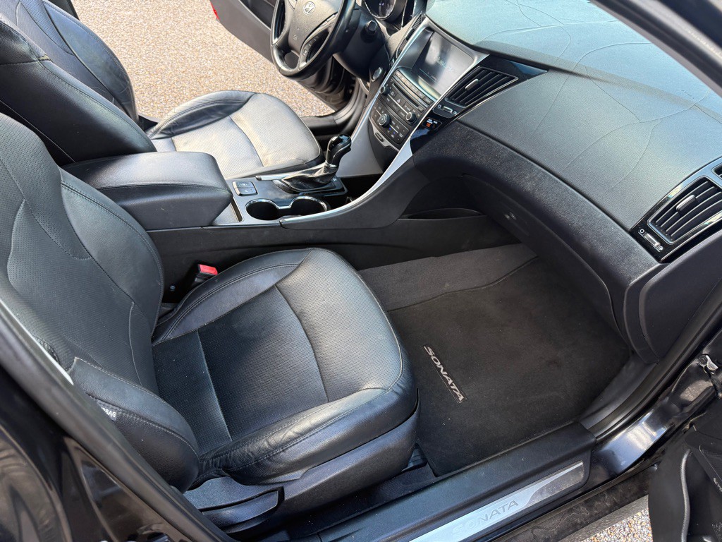 2014 Hyundai Sonata Image 14