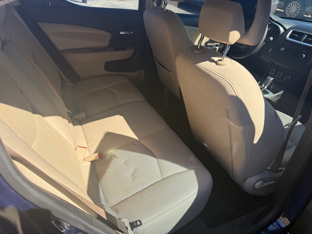 2014 Dodge Avenger Image 4