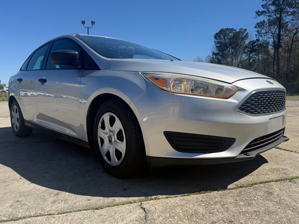 2018 Ford Focus Image 1