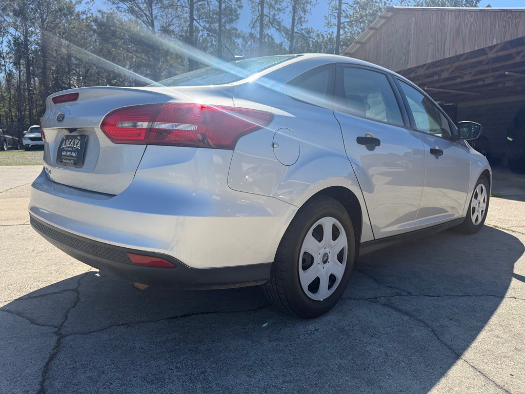 2018 Ford Focus Image 4