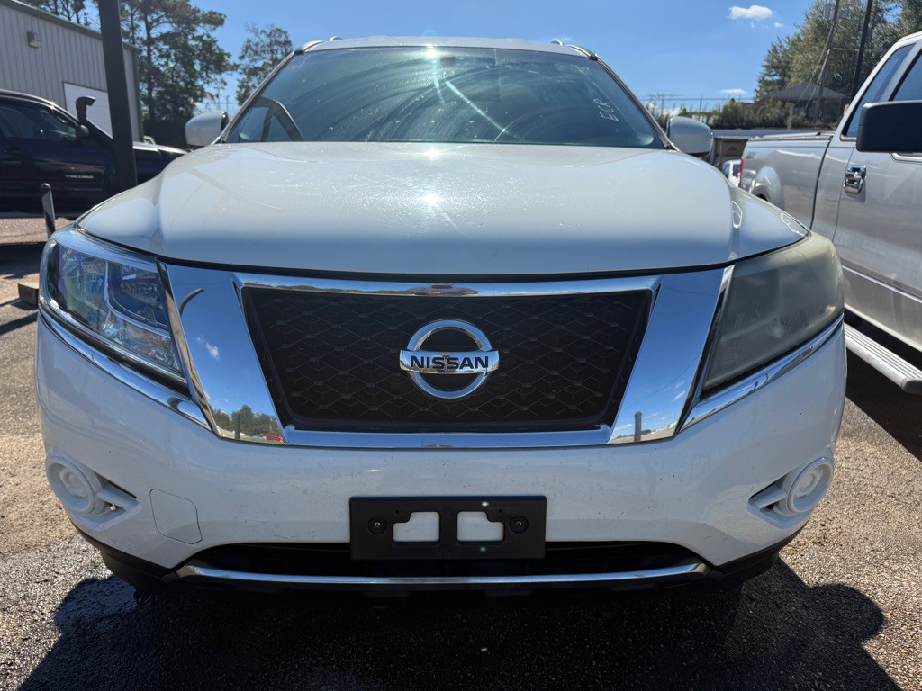 2015 Nissan Pathfinder Image 3