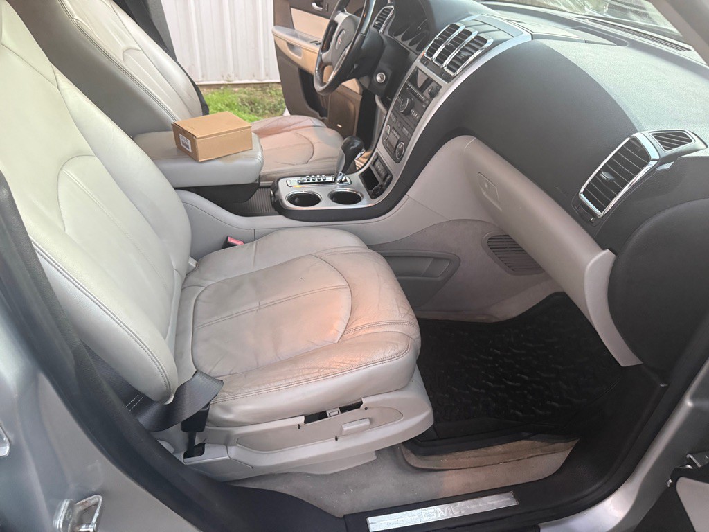 2012 GMC Acadia Image 20
