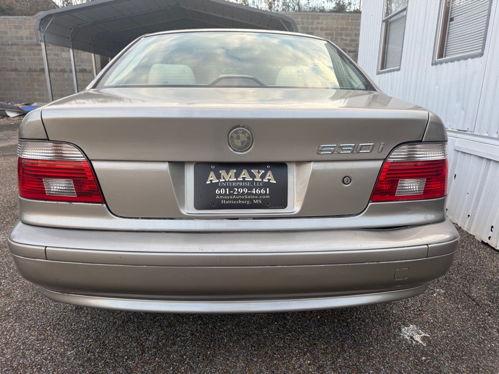 2002 BMW 5 Series Image 2