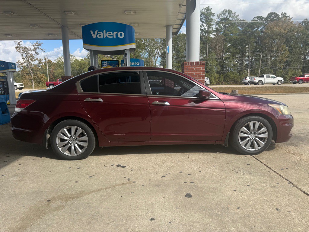 2011 Honda Accord Image 4