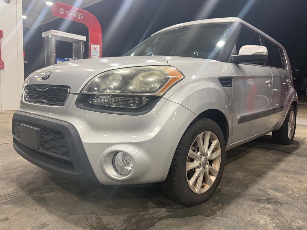 2013 Kia Soul Image 3