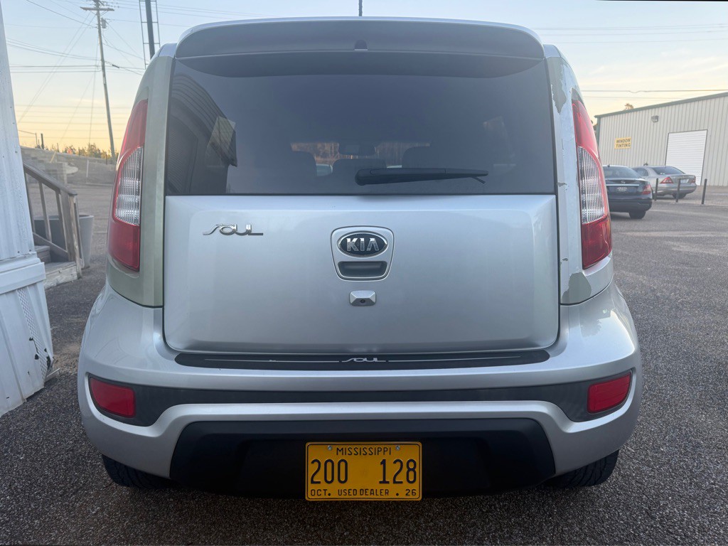 2013 Kia Soul Image 8