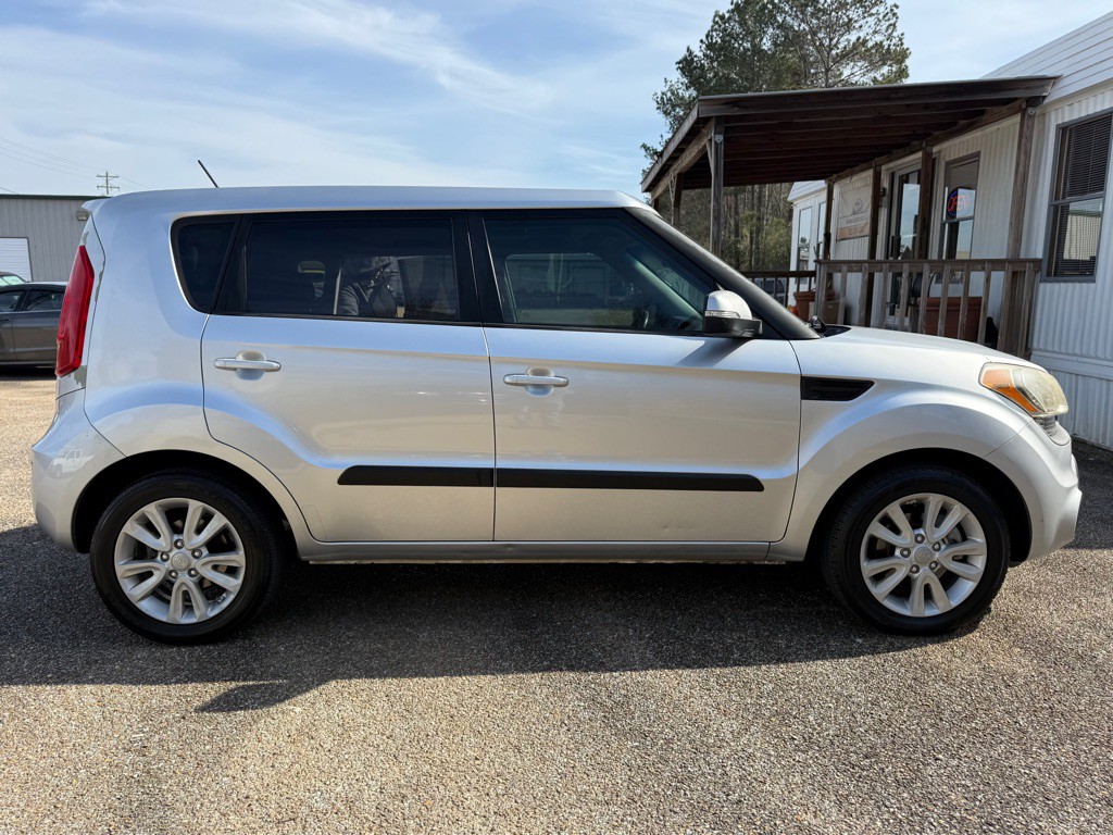 2013 Kia Soul Image 10