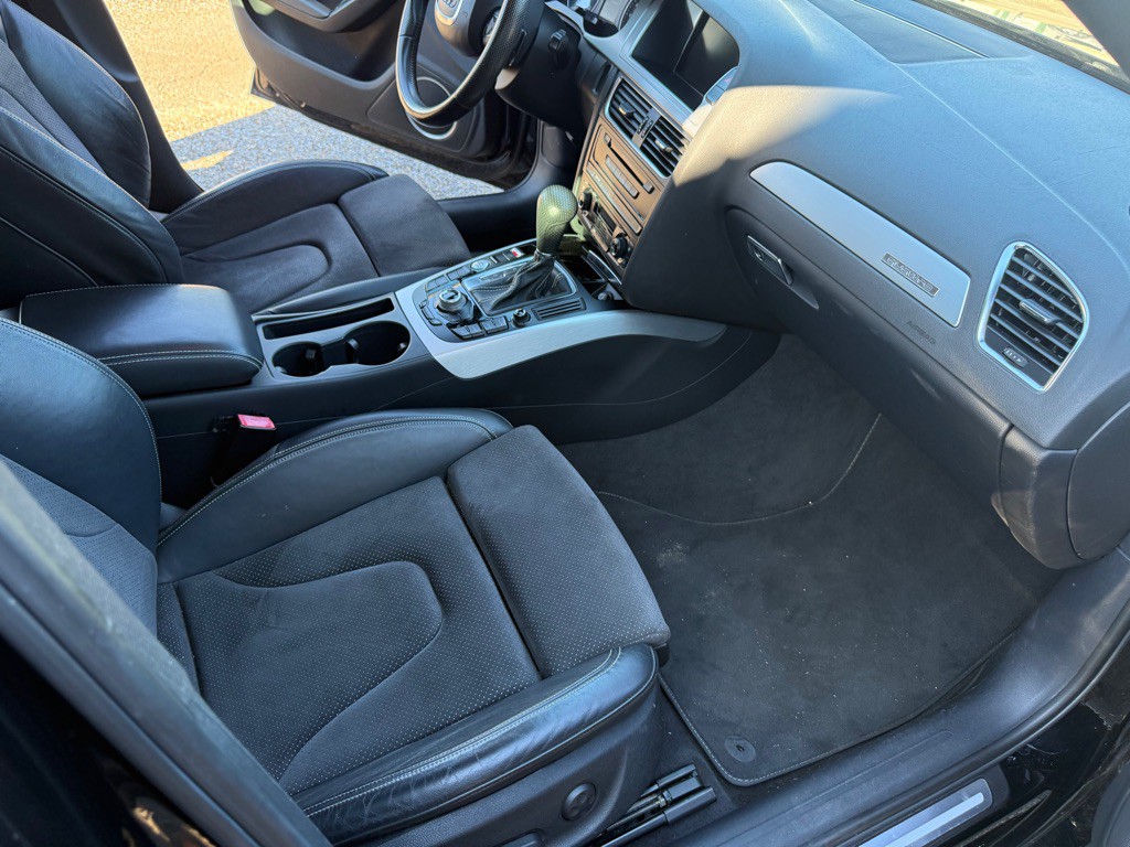 2009 Audi A4 Image 4